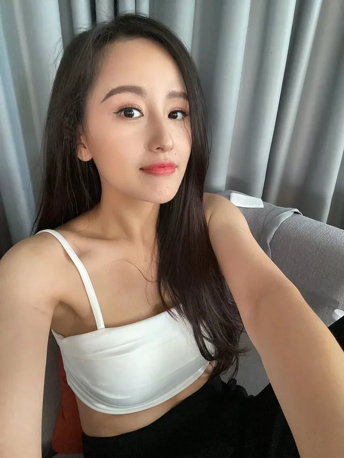 Mai Phương Thúy mới đây đã chia sẻ loạt khoảnh khắc du lịch trong quá khứ. (Ảnh: FBNV)
