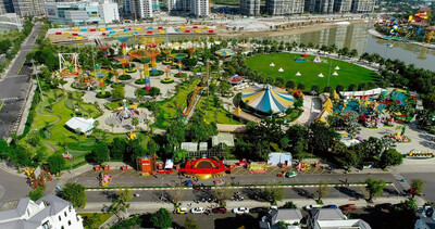 Hái lộc đầu năm tại Vinhomes Grand Park, khách nhận lì xì lên tới 18 triệu đồng