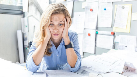 Làm việc căng thẳng làm tăng nguy cơ ung thư và đau tim